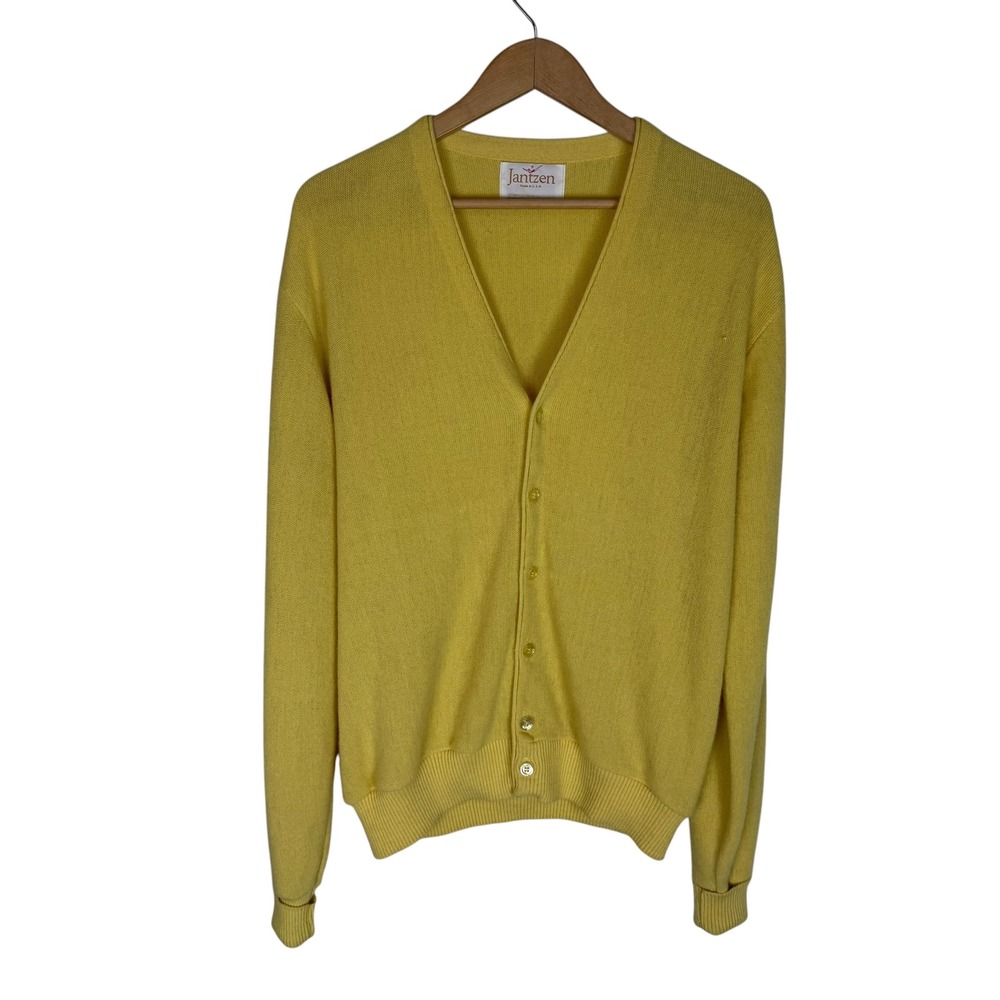 Vintage Jantzen Mens XL Yellow V-Neck Button Front Cardigan‎ Sweater Made in USA